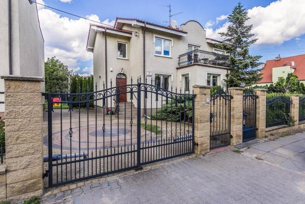 Happiness House Balcony & Nice Garden Гданськ Екстер'єр фото